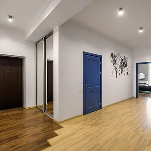 Apartment Aparts Forum, Lviv